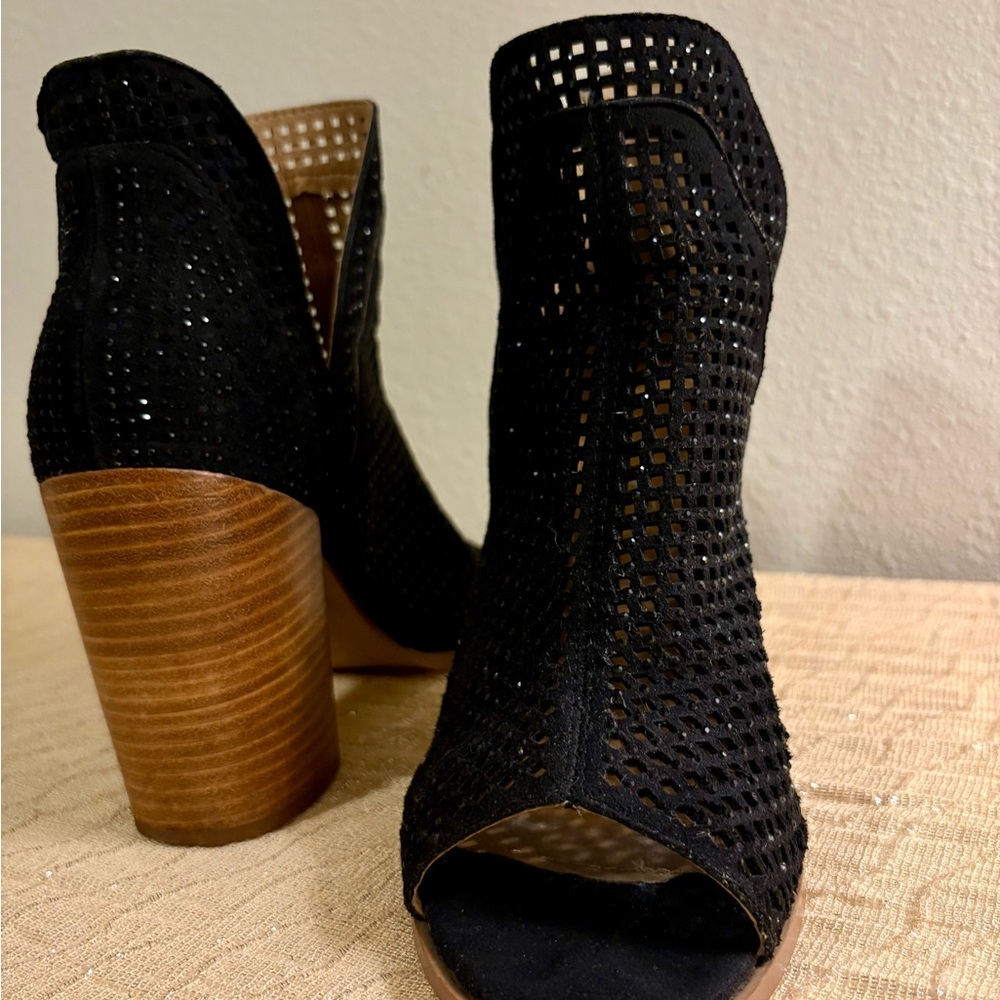 BOOTIE BUNDLE! - image 11